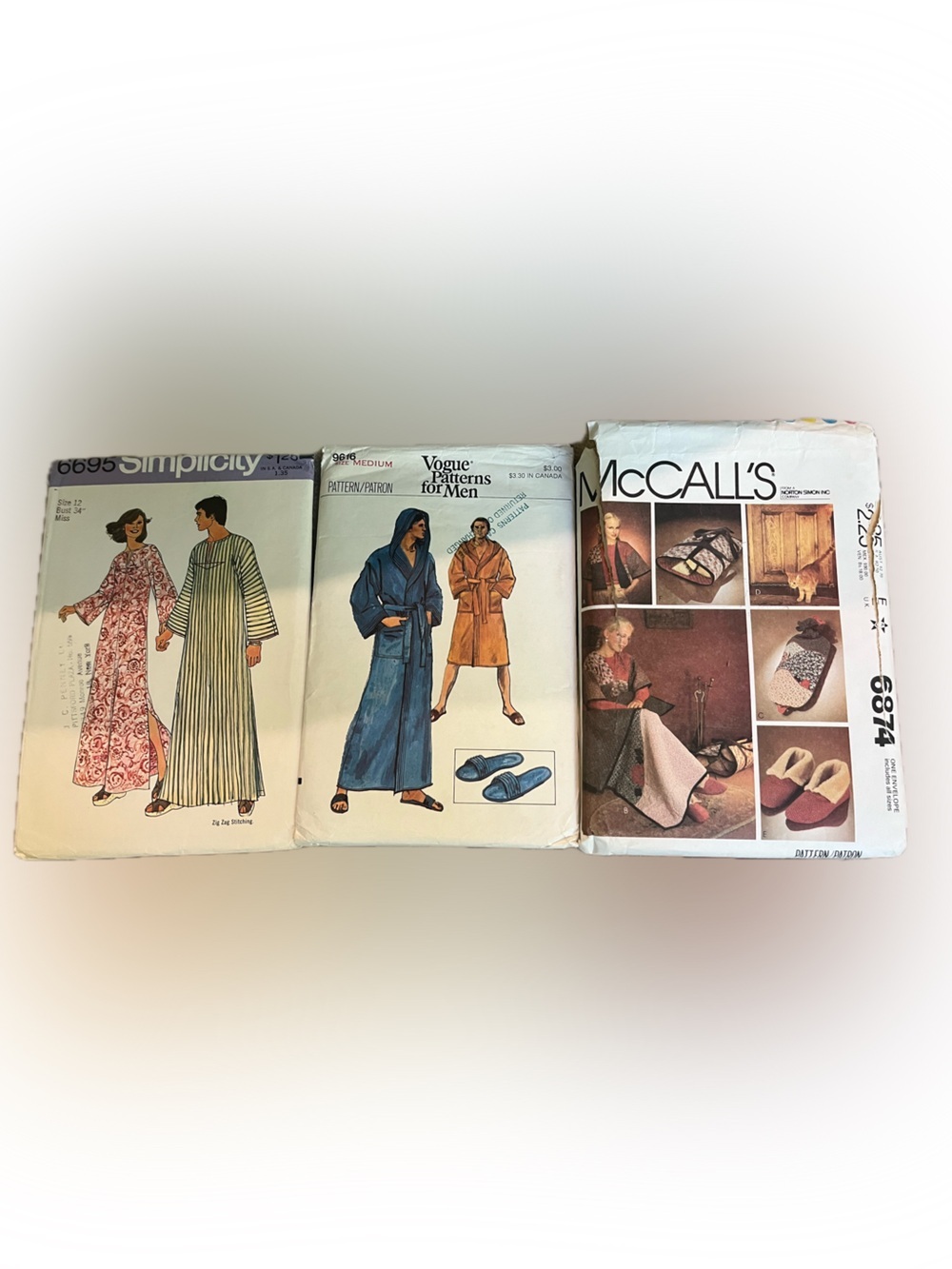 Vintage Sewing Pattern Lot - McCall's, Vogue, Simplicity - Dresses & Robe